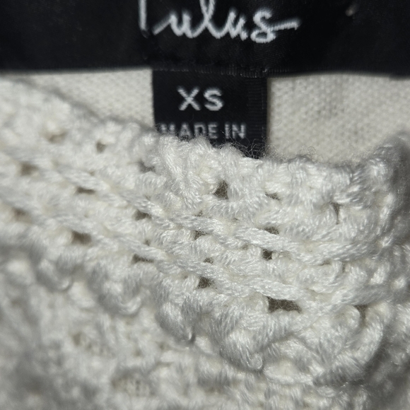 Lulu's Cream Color Crew Neck Cable Knit Sweater - Picture 6 of 7